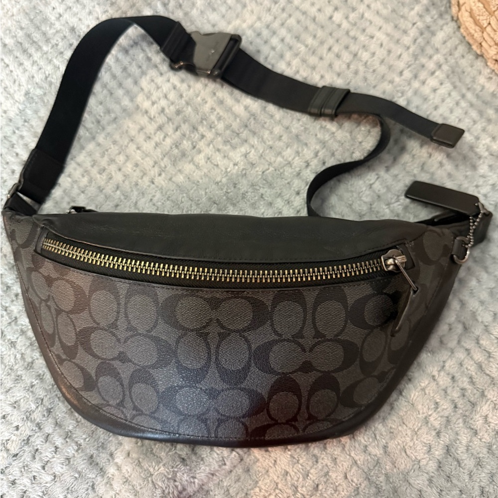 Coach Black Belt Bag with Signature Monogram unisex